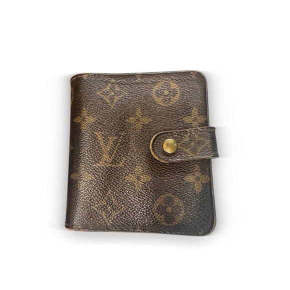Louis Vuitton Handbags - Women's Louis Vuitton Wallet Small Brown
